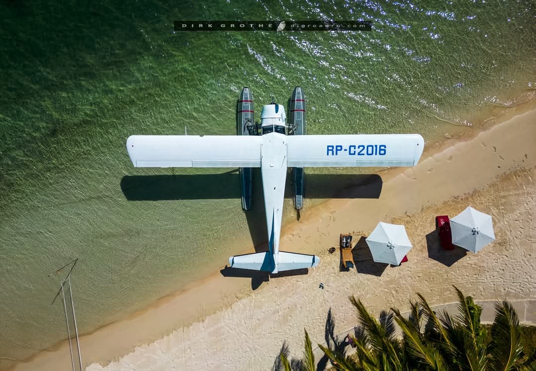 Seaplane Door-to-Beach Service