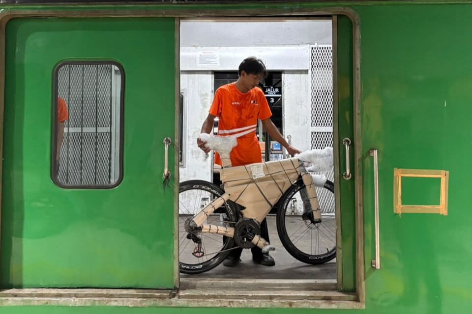 Tren Bersepeda Terus Tumbuh, Pengiriman Sepeda KAI Logistik Meningkat 30 Persen