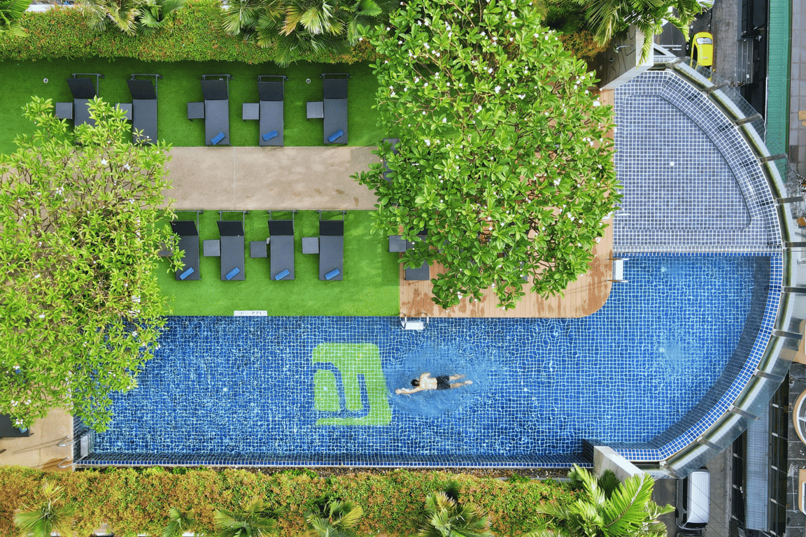 Rooftop Swiming Pool
