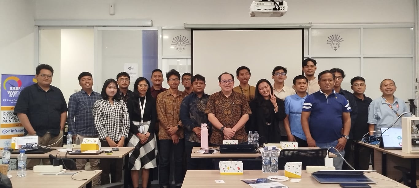 Foto bersama peserta