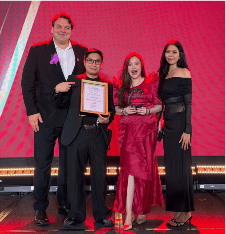 From left to right: Casino Plus CEO Evan Spytma, Assistant Corporate Communications Manager Job Manahan, Corporate Communications Director Joanna Christina Tinio and Velle Franga of Casino Plus’ Business Development received the award on Sept. 15, 2026.