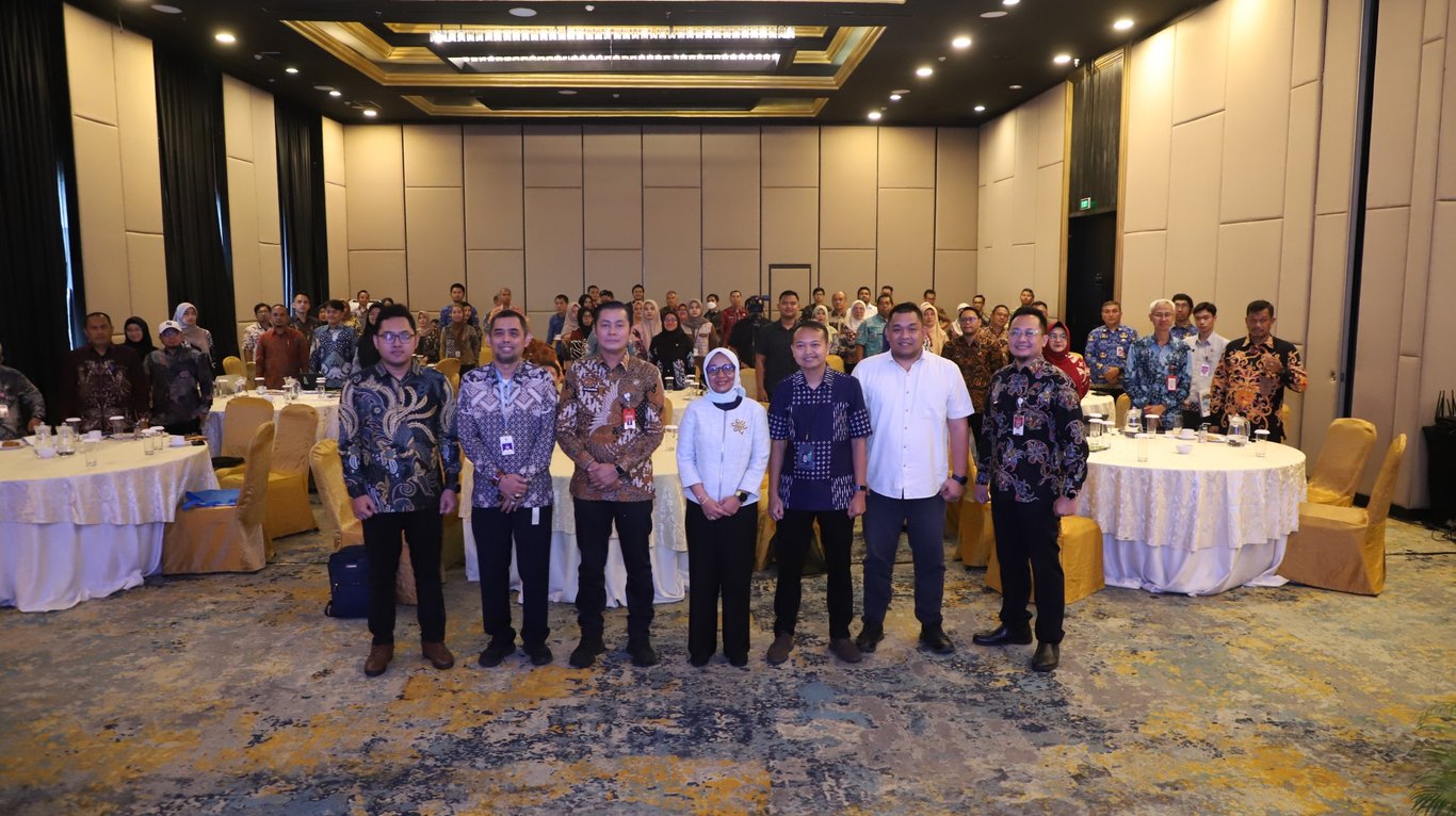 Bram Hertasning dalam Rapat Koordinasi Pemetaan Komoditas Unggulan Daerah yang digelar di Hotel Aston TB Simatupang, Senin (1/12).
