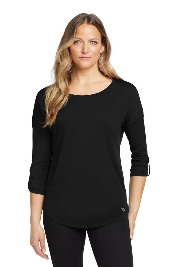 Front view of Women’s Gravitate Scoop 3/4-Sleeve