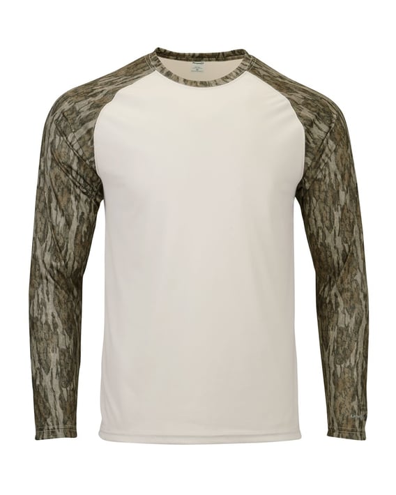 Front view of Jackson Mossy Oak Colorblocked Long Sleeve T-Shirt