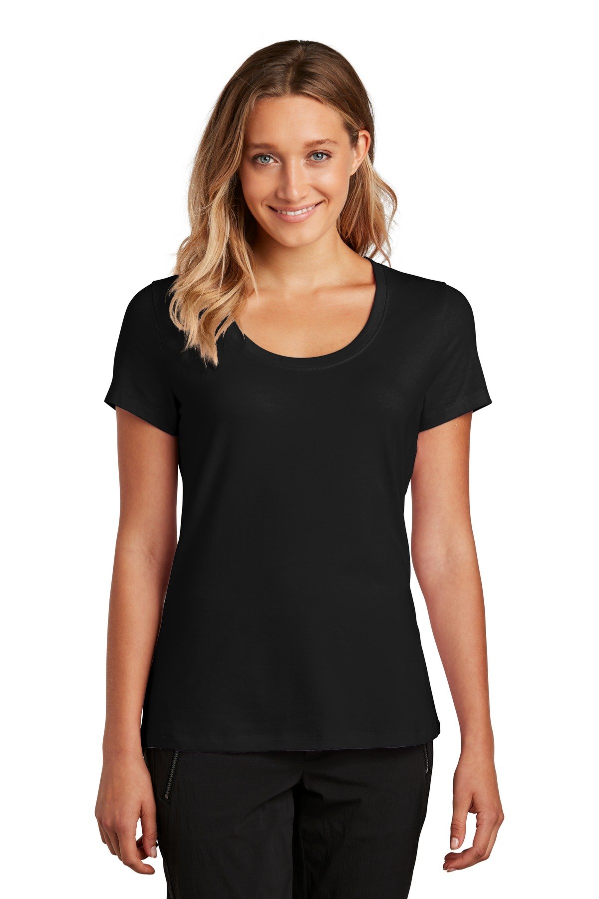 Front view of Women’s Flex Scoop Neck Tee