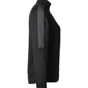 Side view of Women’s Market Snag Protect Mesh Colorblock Quarter-Zip Pullover
