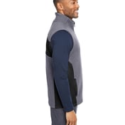 Side view of Men’s Pursuit Vest