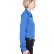 Side view of Ladies’ Easy-Care Broadcloth