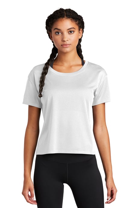 Front view of Women's PosiCharge &reg; Draft Crop Tee