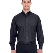 Front view of Men’s Easy-Care Broadcloth