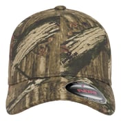 Front view of Youth Flexfit Mossy Oak Cap