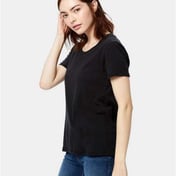Side view of Women’s Loose Fit Boyfriend Tee