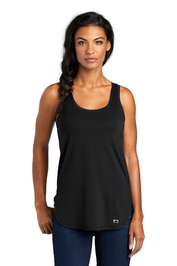 Front view of Women’s Luuma Tank