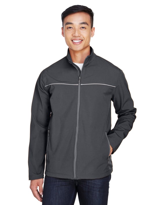 Front view of Men’s Echo Soft Shell Jacket