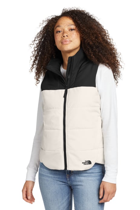 Front view of Women's Everyday Insulated Vest