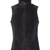 Front view of Women’s Benton Springs™ Fleece Vest