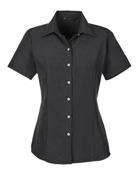 Front view of Women’s Barbados Textured Camp Shirt