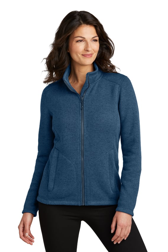 Front view of Women’s Arc Sweater Fleece Jacket