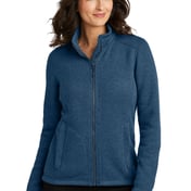 Front view of Women’s Arc Sweater Fleece Jacket