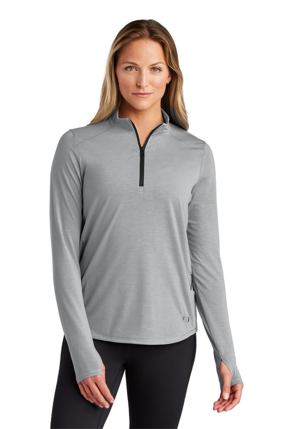Front view of Women’s Motion 1/4-Zip