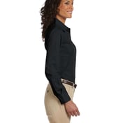 Side view of Women’s Essential Poplin