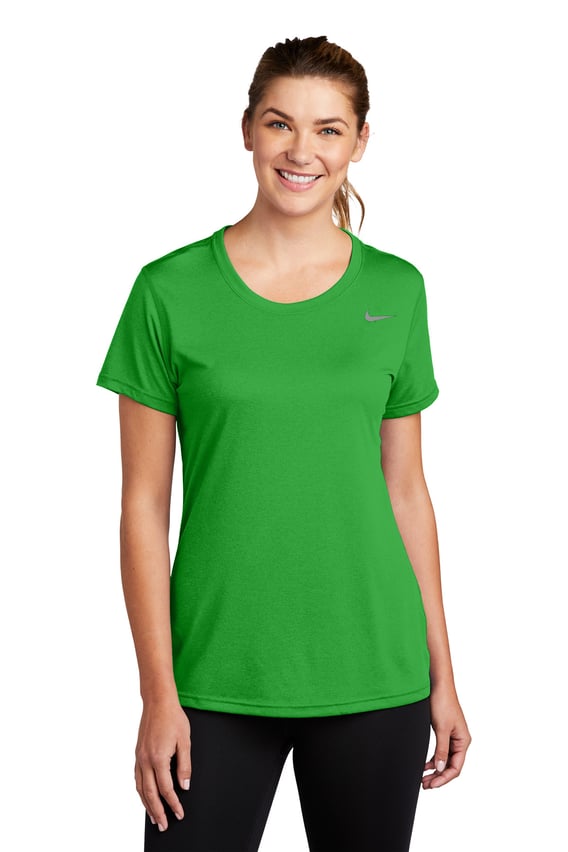 Front view of Women’s Team RLegend Tee