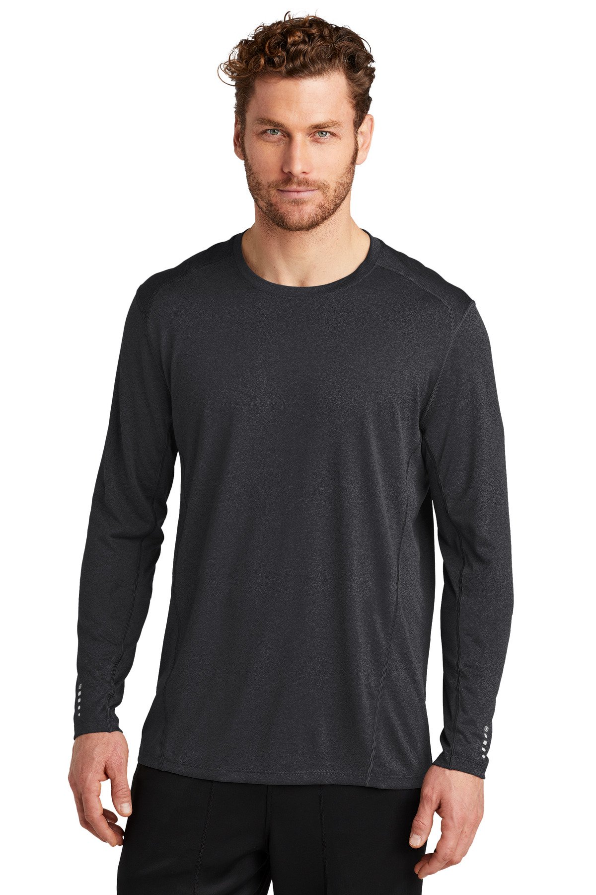 Front view of Long Sleeve Pulse Crew