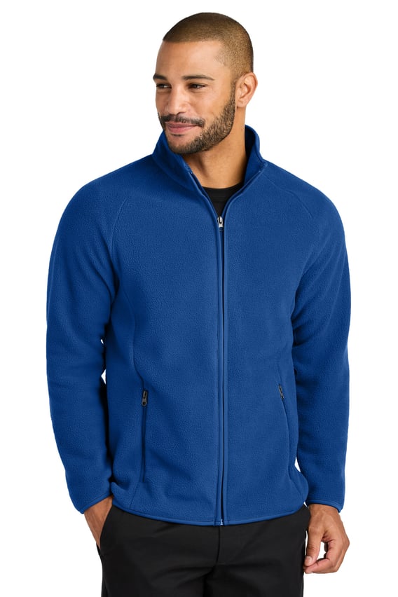 Front view of C-FREE&reg; Raglan Fleece