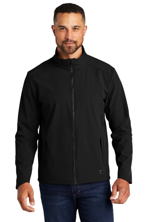 Front view of Commuter Full-Zip Soft Shell