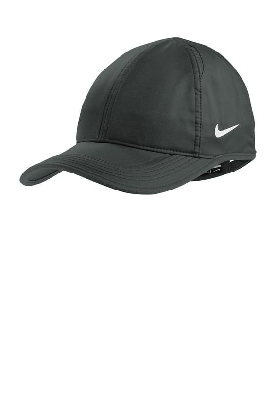 Front view of Dri-FIT Featherlight Performance Cap