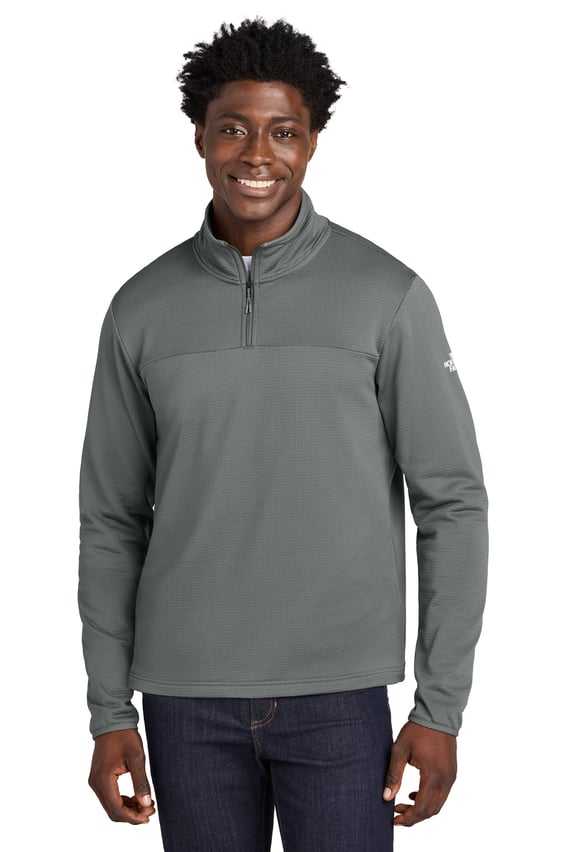 Front view of Aim 1/4-Zip Fleece