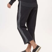 Back view of Women’s Travel Crop Pants