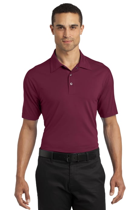Front view of Linear Polo