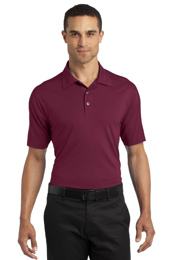 Front view of Linear Polo