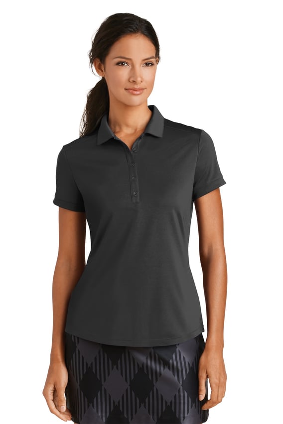 Front view of Women’s Dri-FIT Players Modern Fit Polo