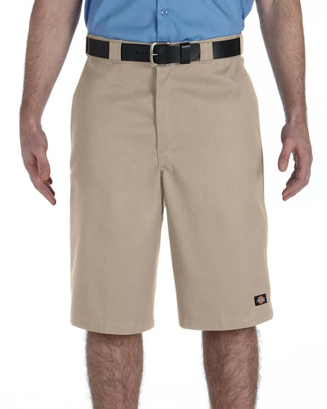 Front view of Men's 8.5 Oz. Multi-Use Pocket Short