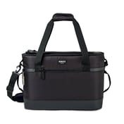 Front view of Igloo Maddox XL Cooler Bag