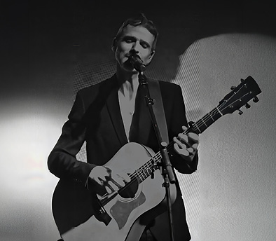 עידן חביב במופע סולו