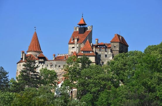 רומניה בקצב צועני – יואל שתרוג בשילוב מופעים מוסיקליים מסביב לעולם
