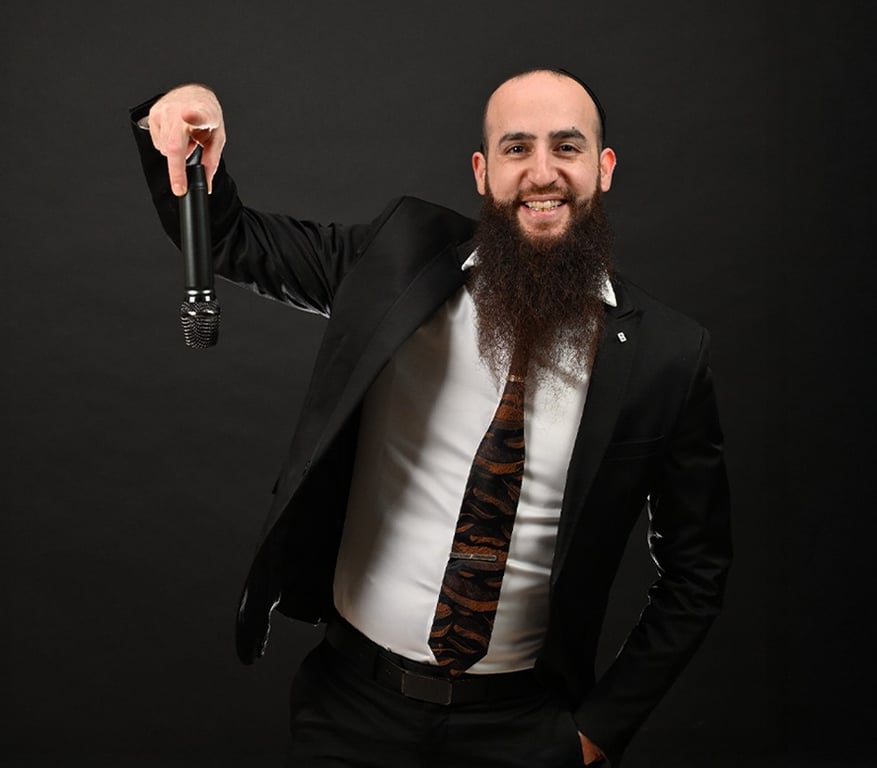 הרב יעקב חמו במופע סטנדאפ