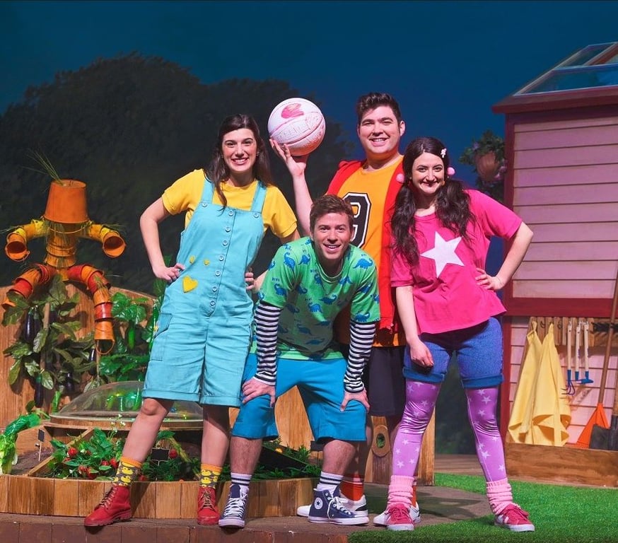 מסיבה בגינה – תיאטרון אורנה פורת