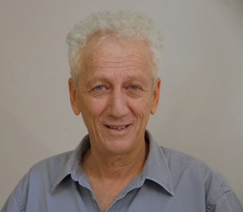ערב זמר – מוני מושונוב