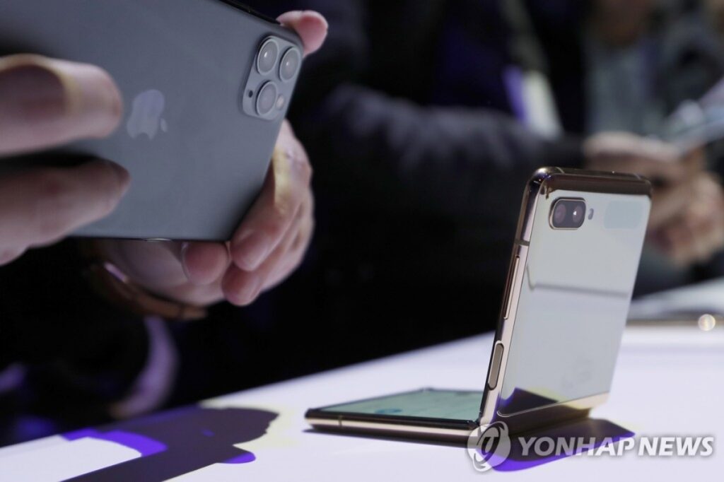 삼성 애플 독점 디스플레이 공급