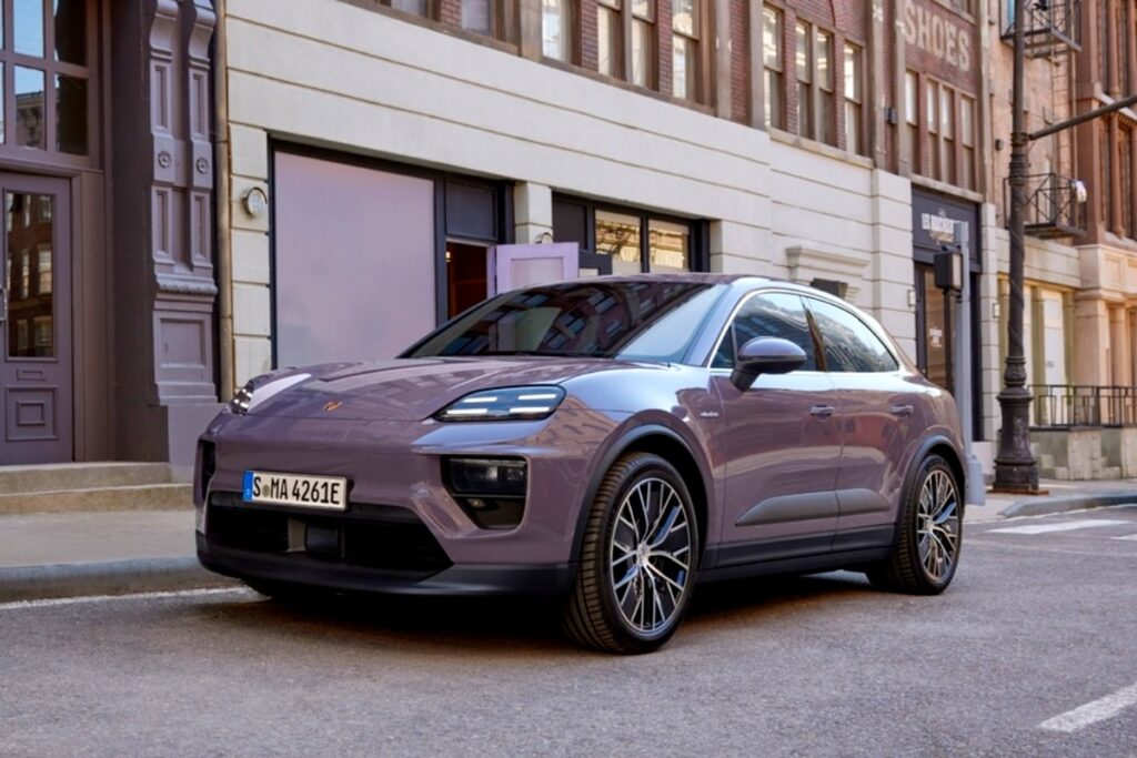 포르쉐 마칸 SUV 생산 100만대