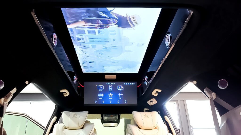 “이게 호텔급 리무진이라고?” … 전 좌석 전동화·맞춤형 시트 갖춘 보가9 베가 시리즈 ‘등장’