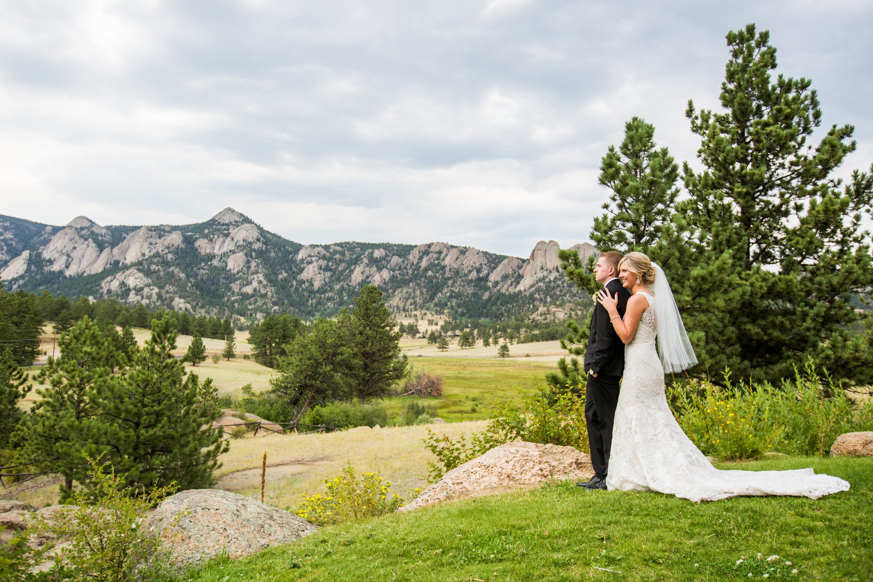 Just Married: Chelsea & Eric's Wedding at Bear Creek Mountain