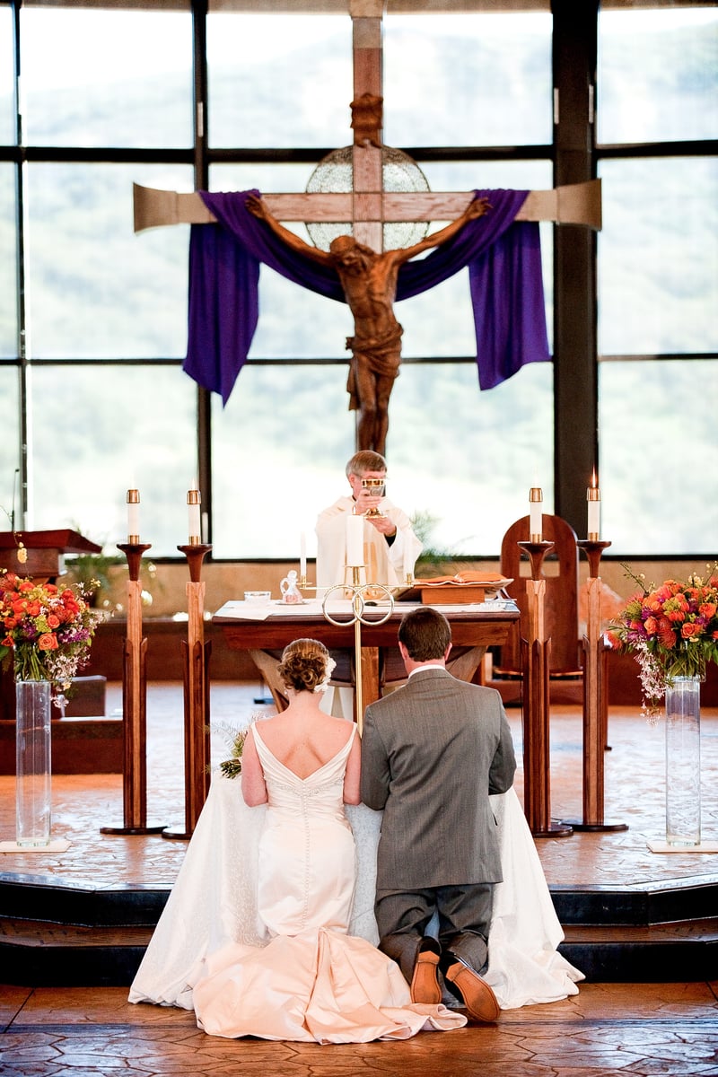 Danielle and Matt Photos | The Ultimate Skybox