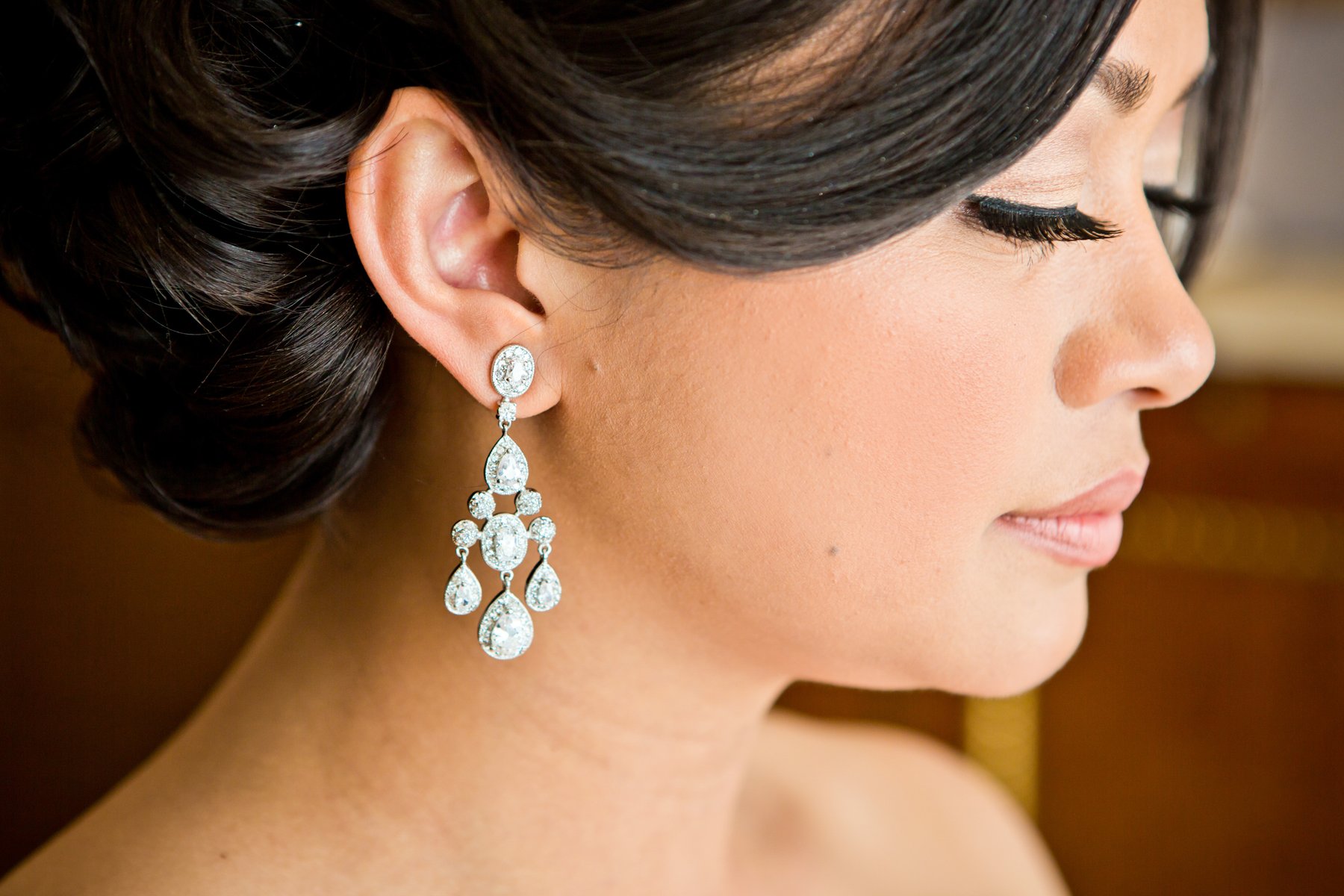 chanel shell earrings