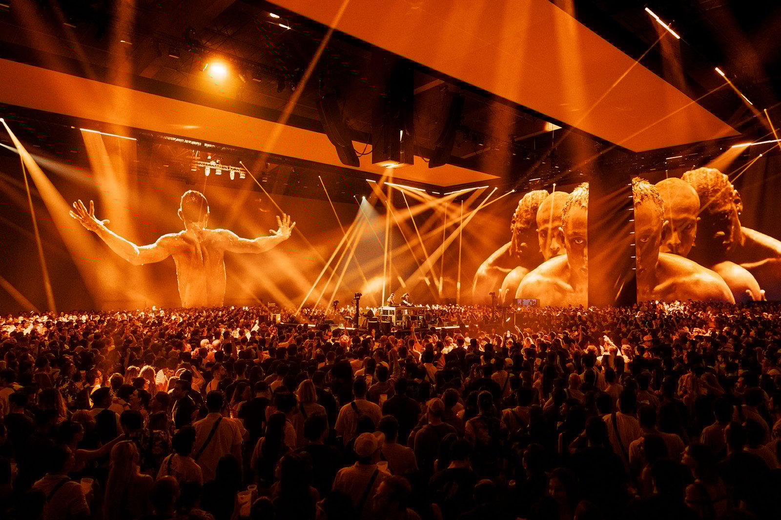 Cercle Odyssey Scenography 3