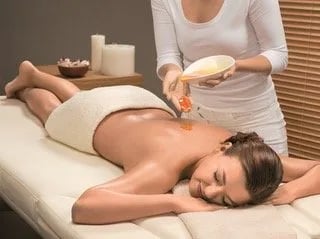 Honey Pino Spa Treatment at retreat